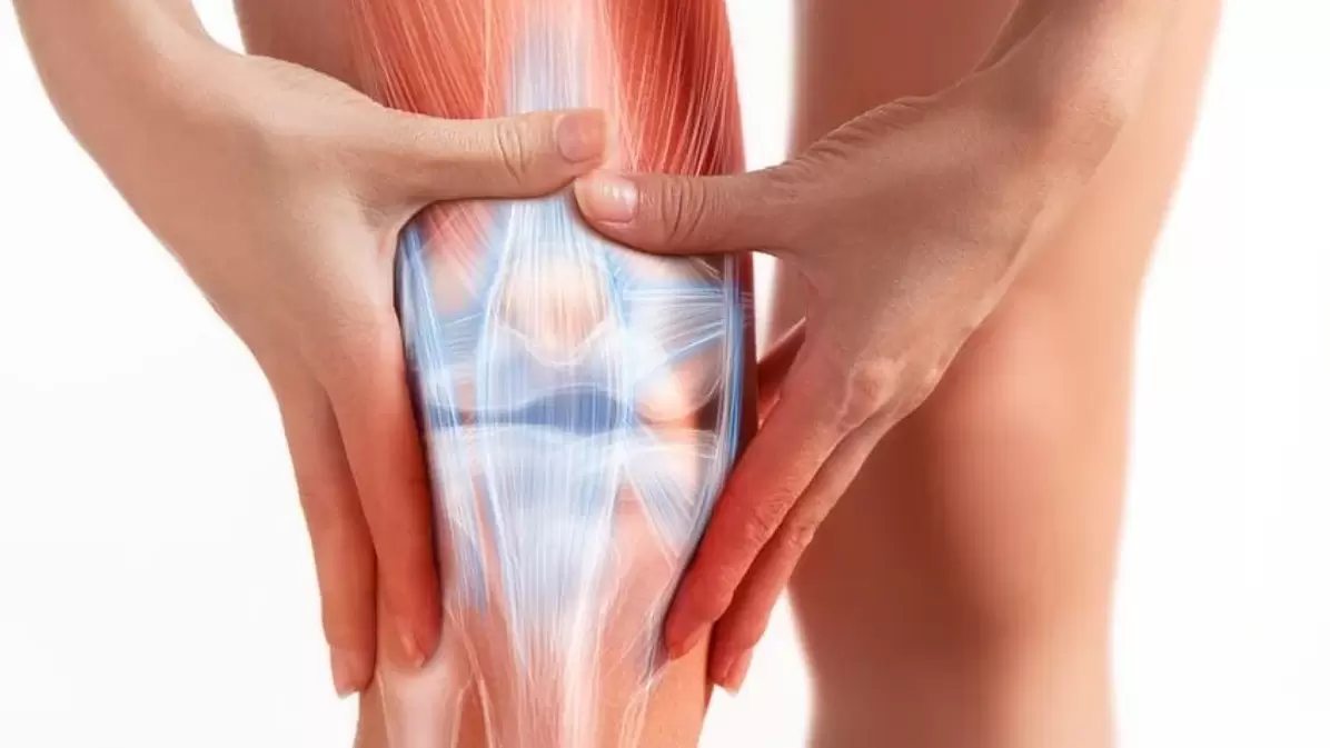 Xhel Osteflex aplikohet në zonën e prekur të kyçit tre herë në ditë